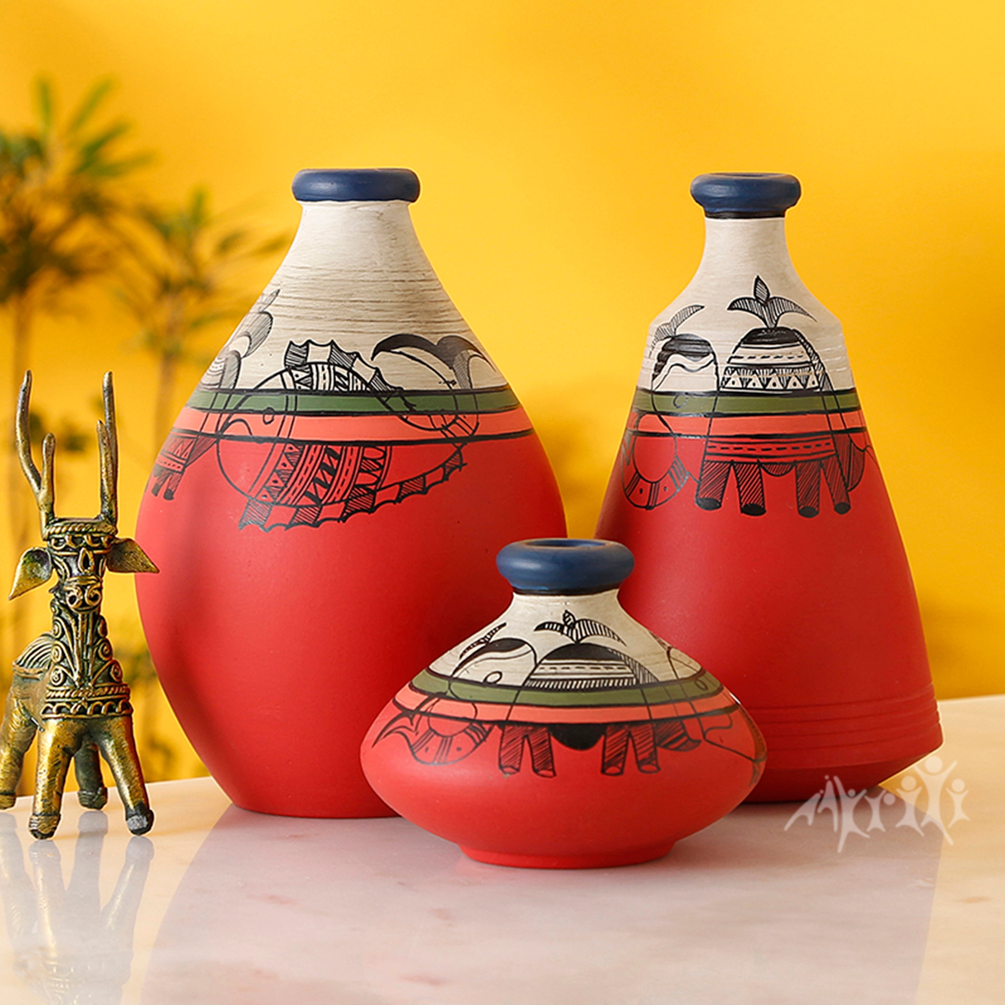 BEAUTIFUL HANDCRAFTED VASES [SET OF 3]
